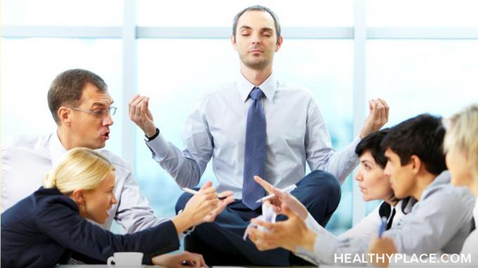 Skader din arbejdsplads din mentale sundhed? Lær hvordan du beskytter og forbedrer din mentale sundhed på arbejdet med disse tip fra HealthyPlace.